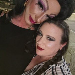 Meet your Posher, Leah